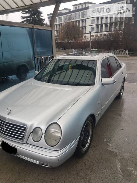 Mercedes-Benz E 420 avangarde