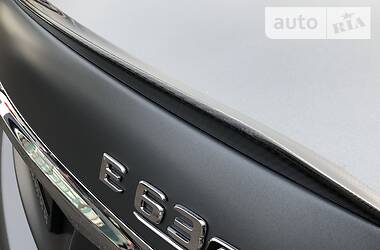 Седан Mercedes-Benz E 63 AMG 2020 в Києві