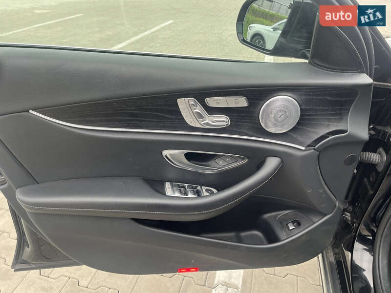 Універсал Mercedes-Benz E-Class All Terrain 2019 в Житомирі фото 24 Універсал Mercedes-Benz E-Class All Terrain 2019 в Житомирі