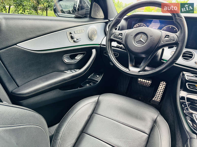 Универсал Mercedes-Benz E-Class All Terrain 2017 в Ромнах фото 11 Универсал Mercedes-Benz E-Class All Terrain 2017 в Ромнах