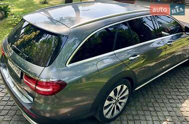 Універсал Mercedes-Benz E-Class All Terrain 2017 в 