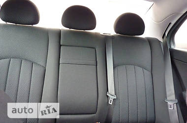  Mercedes-Benz E-Class 2007 в 