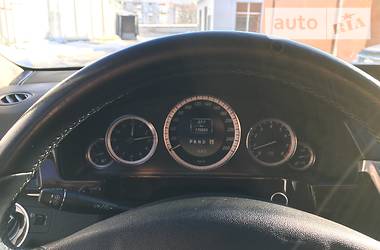 Седан Mercedes-Benz E-Class 2012 в 