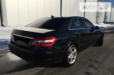 Седан Mercedes-Benz E-Class 2012 в 
