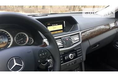 Седан Mercedes-Benz E-Class 2011 в Радивилове