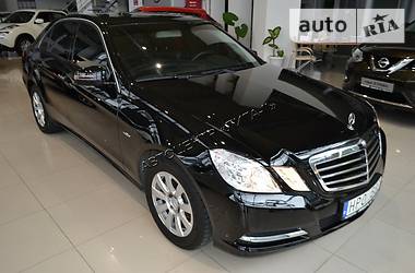 Седан Mercedes-Benz E-Class 2011 в Хмельницком