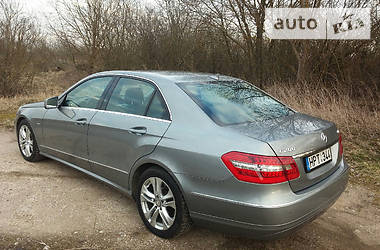 Лимузин Mercedes-Benz E-Class 2011 в Ивано-Франковске