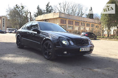 Седан Mercedes-Benz E-Class 2005 в Львове