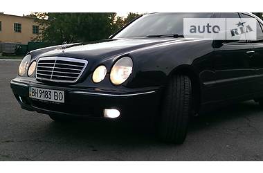 Седан Mercedes-Benz E-Class 2002 в Измаиле