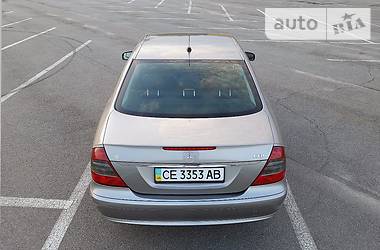 Седан Mercedes-Benz E-Class 2006 в Черновцах