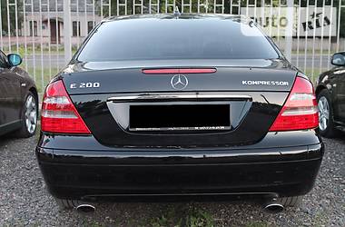 Седан Mercedes-Benz E-Class 2006 в Харькове