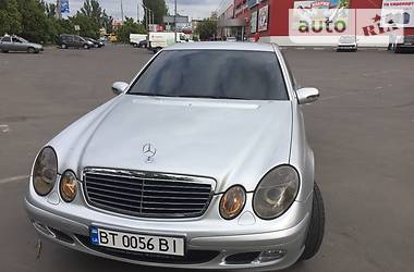 Седан Mercedes-Benz E-Class 2004 в Херсоне