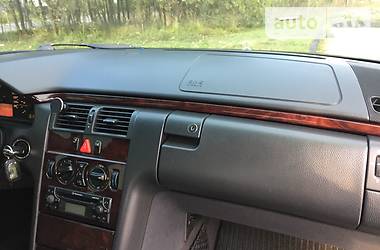 Седан Mercedes-Benz E-Class 2001 в Ковеле