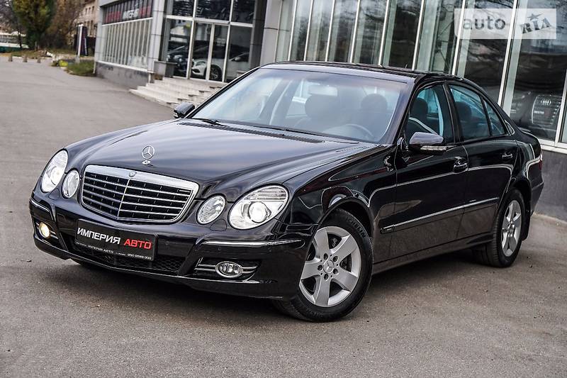 Седан Mercedes-Benz E-Class 2008 в Киеве