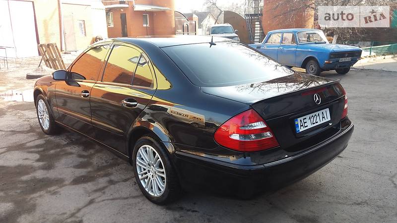 Седан Mercedes-Benz E-Class 2004 в Дніпрі фото 6 Седан Mercedes-Benz E-Class 2004 в Дніпрі
