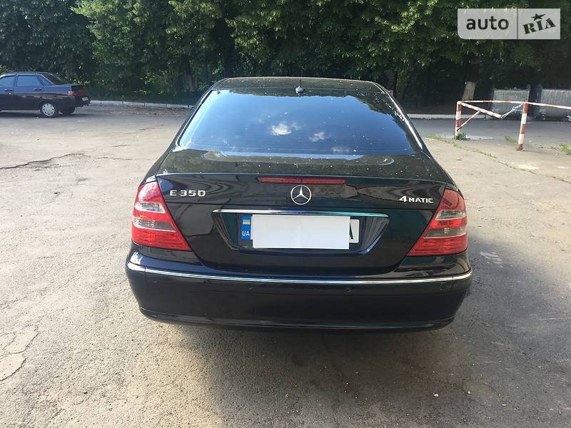 Седан Mercedes-Benz E-Class 2006 в Києві