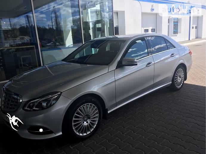 Mercedes-Benz E 2015 года