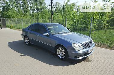 Седан Mercedes-Benz E-Class 2004 в Івано-Франківську