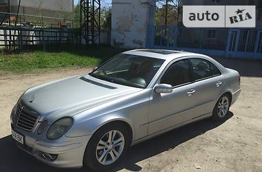 Седан Mercedes-Benz E-Class 2004 в Сумах