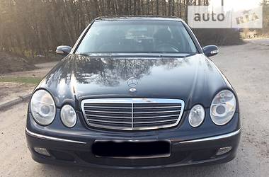 Седан Mercedes-Benz E-Class 2004 в Тернополі