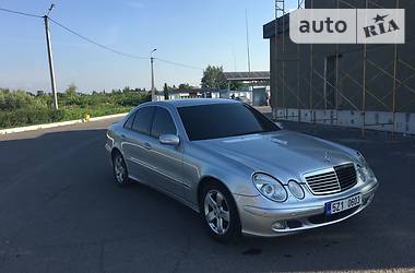 Седан Mercedes-Benz E-Class 2003 в Виноградове