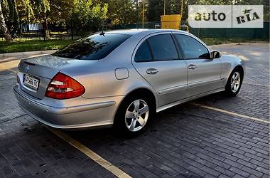 Седан Mercedes-Benz E-Class 2002 в Луцке