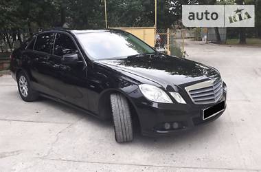 Седан Mercedes-Benz E-Class 2012 в Ивано-Франковске