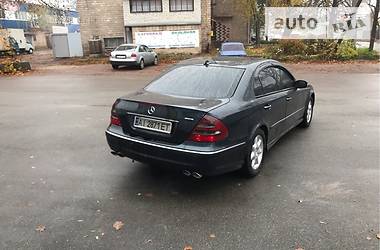 Седан Mercedes-Benz E-Class 2002 в Чернігові