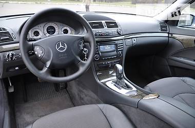 Седан Mercedes-Benz E-Class 2003 в Ровно