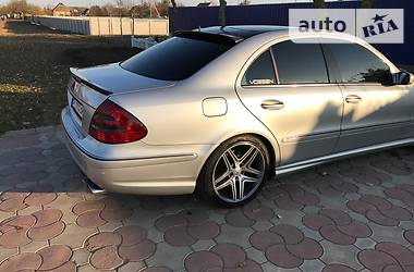 Седан Mercedes-Benz E-Class 2004 в Херсоне