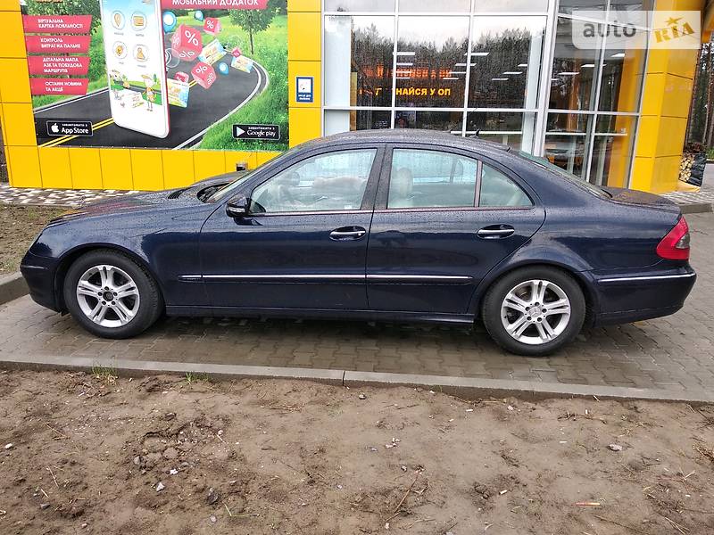 Седан Mercedes-Benz E-Class 2006 в Дніпрі
