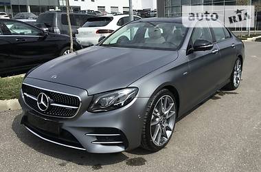 Седан Mercedes-Benz E-Class 2019 в Киеве