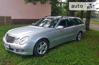 Універсал Mercedes-Benz E-Class 2006 в 