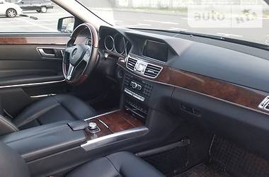 Седан Mercedes-Benz E-Class 2013 в 