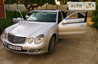 Седан Mercedes-Benz E-Class 2006 в Мелітополі