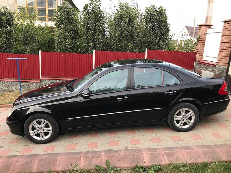 Седан Mercedes-Benz E-Class 2008 в Хмельницком