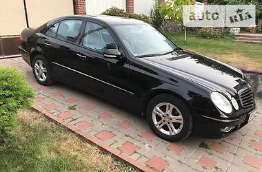 Седан Mercedes-Benz E-Class 2008 в Хмельницком