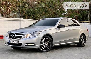 Седан Mercedes-Benz E-Class 2011 в Одессе