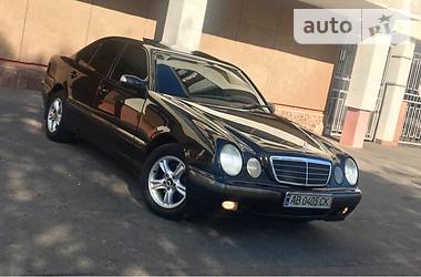 Седан Mercedes-Benz E-Class 2001 в Виннице