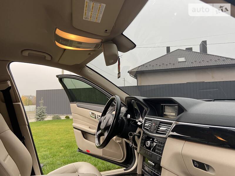 Седан Mercedes-Benz E-Class 2009 в Луцьку