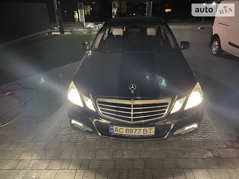 Седан Mercedes-Benz E-Class 2009 в Луцьку