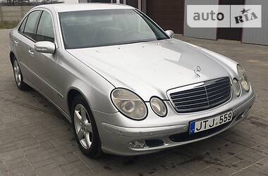 Седан Mercedes-Benz E-Class 2005 в Березному