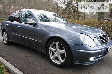 Седан Mercedes-Benz E-Class 2003 в Костопілі