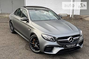 Седан Mercedes-Benz E-Class 2020 в 