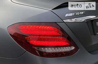 Седан Mercedes-Benz E-Class 2020 в 