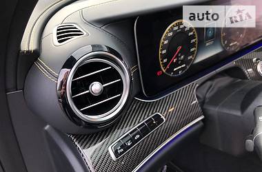 Седан Mercedes-Benz E-Class 2020 в 