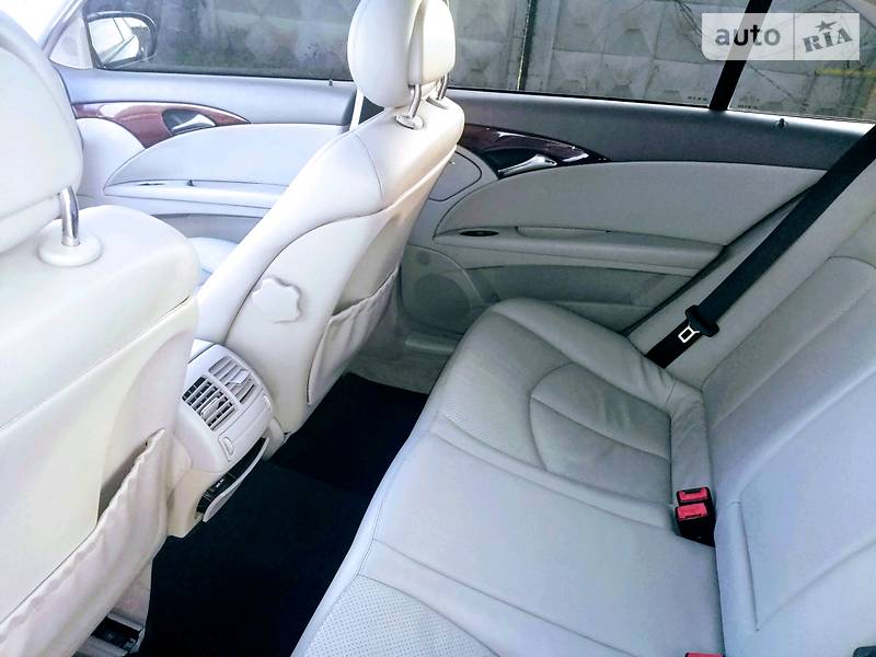 Седан Mercedes-Benz E-Class 2002 в Кропивницькому