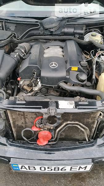 Седан Mercedes-Benz E-Class 2001 в Вінниці