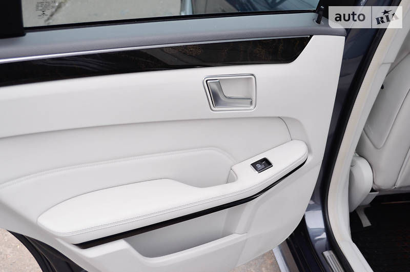 Седан Mercedes-Benz E-Class 2014 в Києві