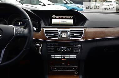 Седан Mercedes-Benz E-Class 2014 в 